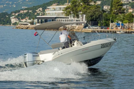 RENT A BOAT OPATIJA - JAGUAR 6.0 - QUARNERO TOURS